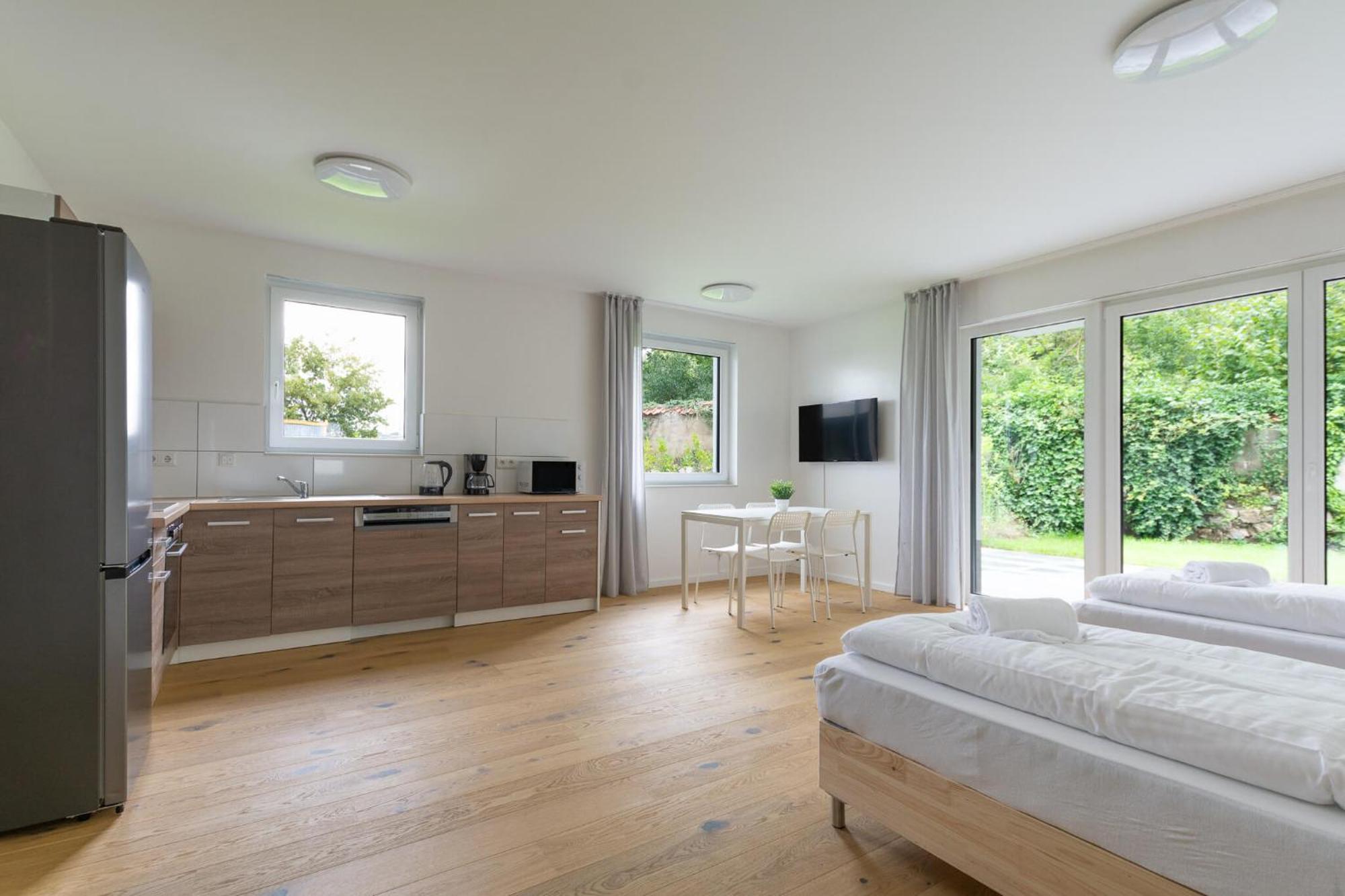 T&K Apartments - Bergisch Gladbach - 7 Comfortable Apartments - 20 Min To Fair Messe Cologne Eksteriør billede